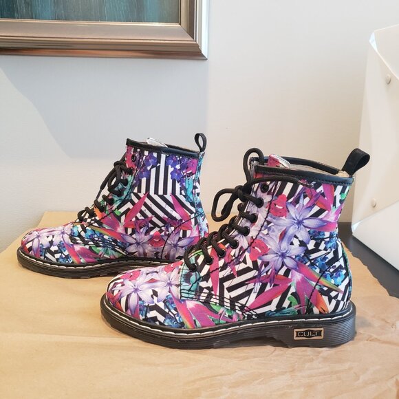 CULT Amphibian Combat Boot Laced Multicolor Floral Print Rubber Sole Womens US 6 - Picture 3 of 15